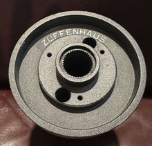 Charger l&#39;image dans la visionneuse de la galerie, Steering Wheel Extender Hub - Zuffenhaus 5&quot; model on display.